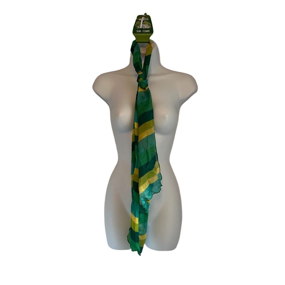 NWT Saint Patrick’s Green Scarf OS